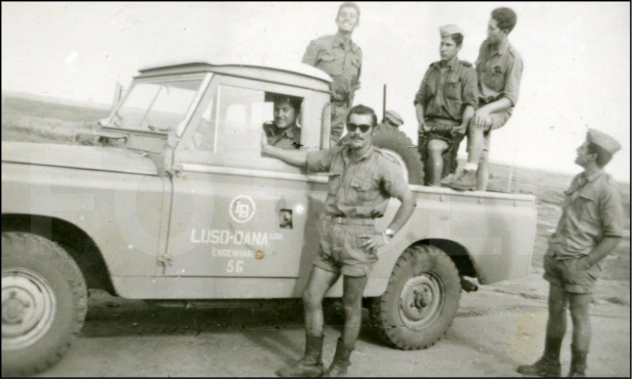 Historic Land Rover photograph from Angola