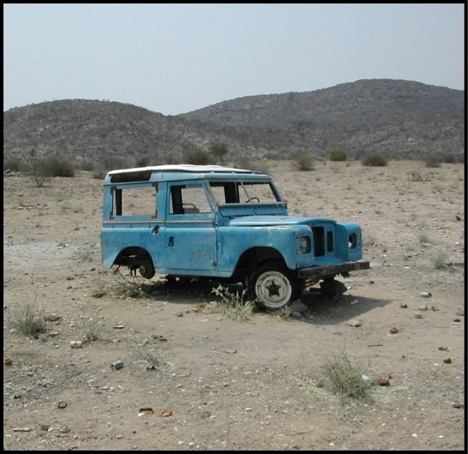 Land Rover encountered in Angola